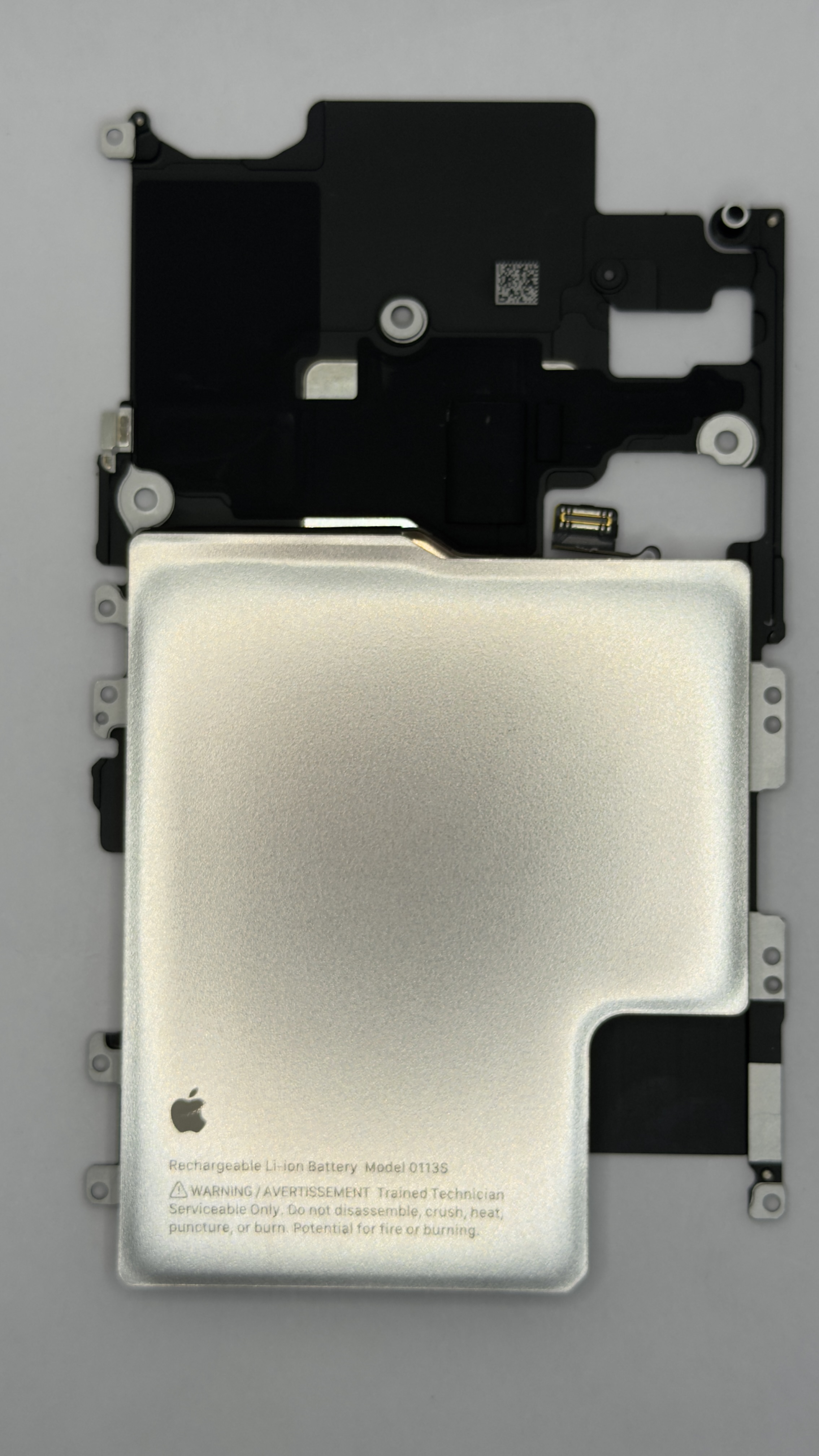 Аккумулятор iPhone 17 Pro оригинал  100% Sim (Разбор) Clean
